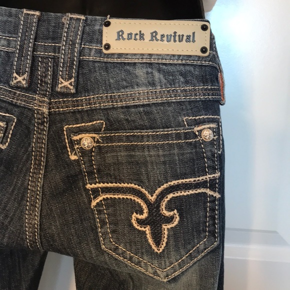 Rock Revival Jeans - Picture 1 of 3